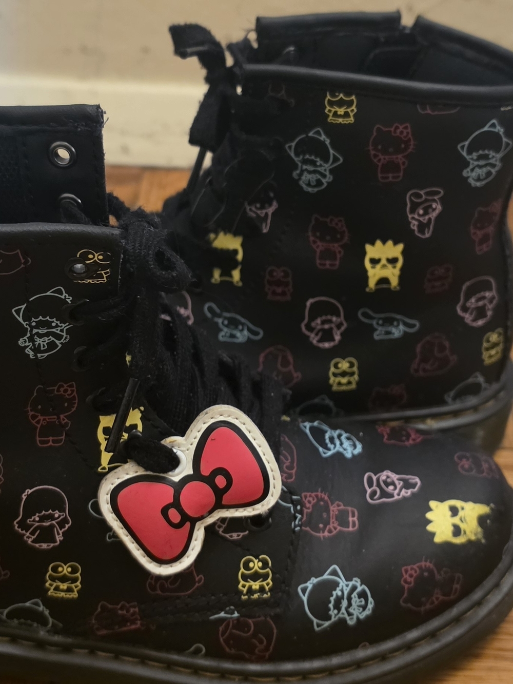 Hello Kitty Style Black Kids Lace-Up Boots with Pink Bow Charm